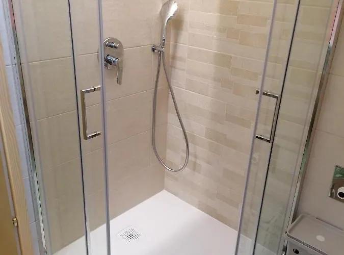 Cvetek Janez דירה *